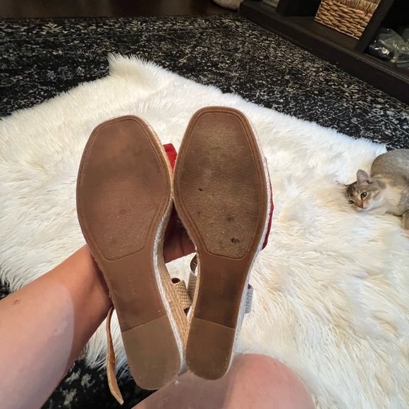 Lucky Brand Red and Tan Women's Sandals - Picture 5 of 7